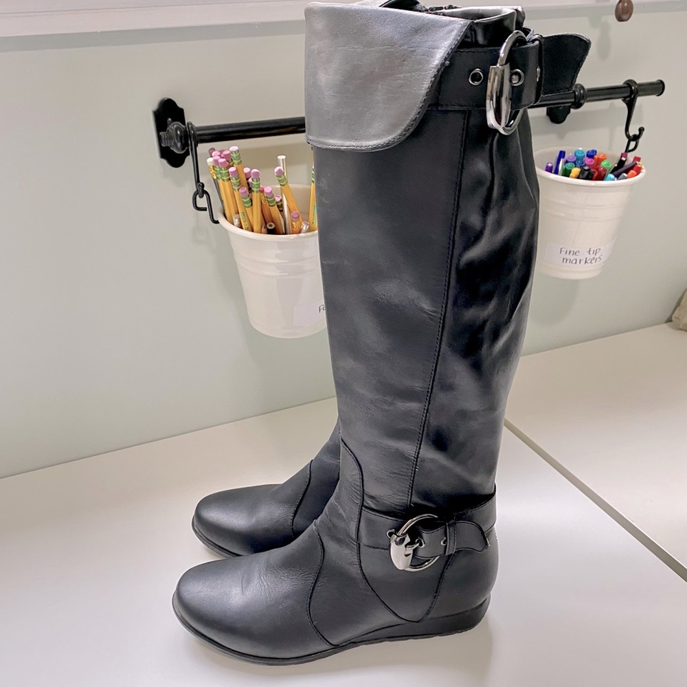 Blondo knee high leather boots sz.7